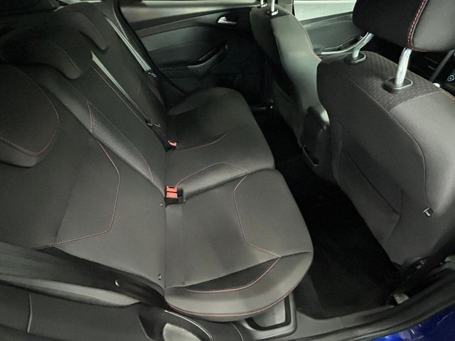 2018 FORD FOCUS - Photo 10