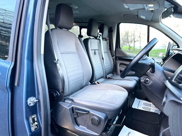 2021 FORD TOURNEO CUSTOM - Photo 11