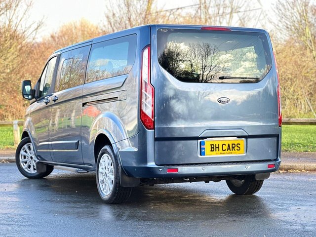 2021 FORD TOURNEO CUSTOM - Photo 8