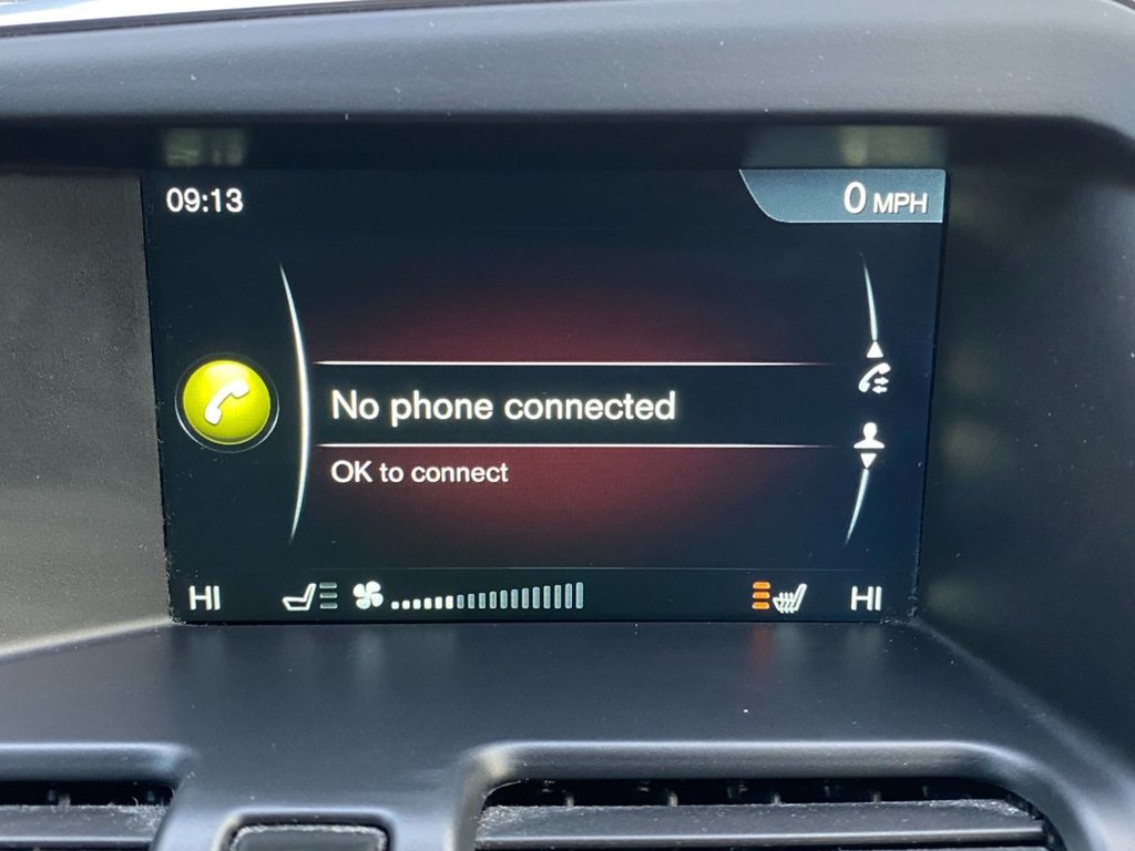 USED 2016 16 VOLVO XC60 2.4 D5 SE Lux Nav SUV 5dr Diesel Auto AWD Euro 6 (s/s) (220 ps) DAB SAT NAV WINTER PACK