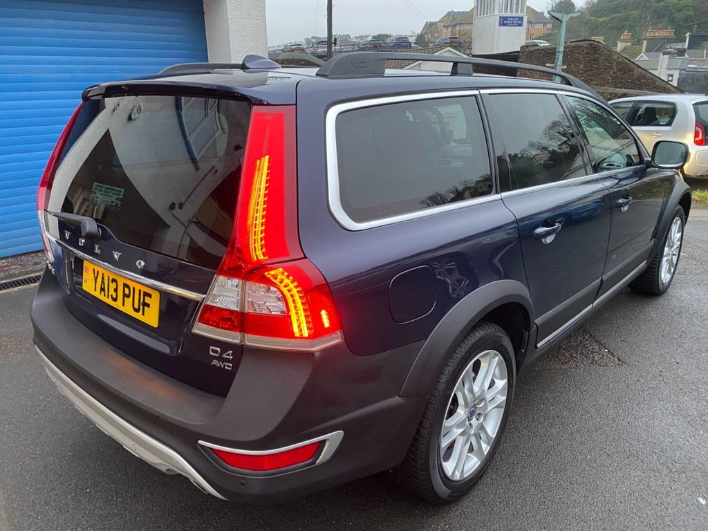 USED 2013 13 VOLVO XC70 2.4 D4 SE Lux Estate 5dr Diesel Geartronic AWD Euro 5 (163 ps) DAB SAT NAV WINTER PACK
