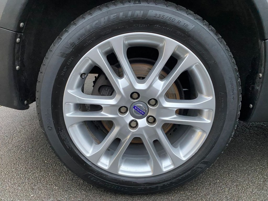 USED 2013 13 VOLVO XC70 2.4 D4 SE Lux Estate 5dr Diesel Geartronic AWD Euro 5 (163 ps) DAB SAT NAV WINTER PACK