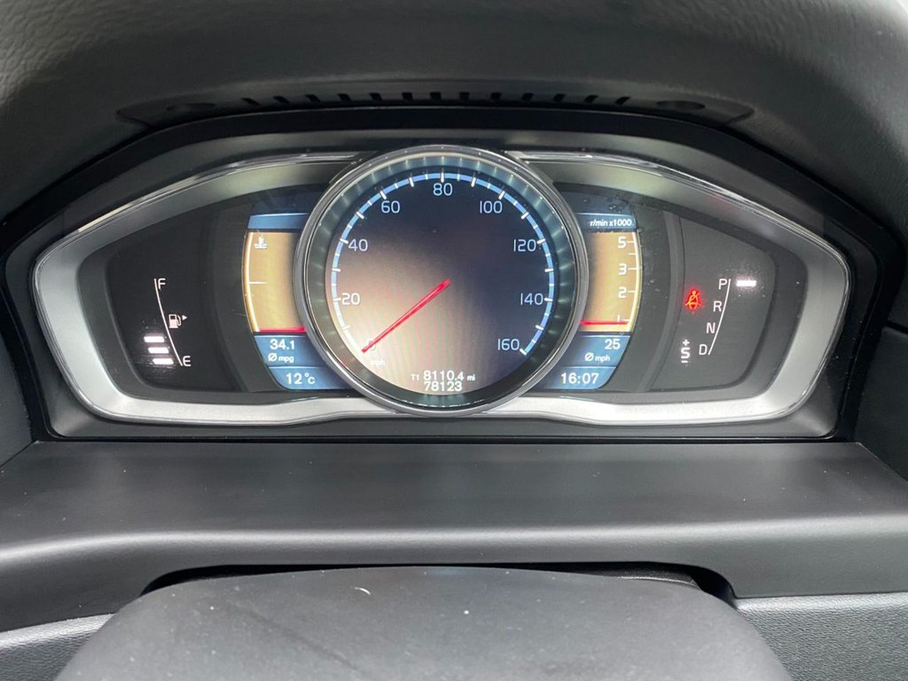 USED 2013 13 VOLVO XC70 2.4 D4 SE Lux Estate 5dr Diesel Geartronic AWD Euro 5 (163 ps) DAB SAT NAV WINTER PACK