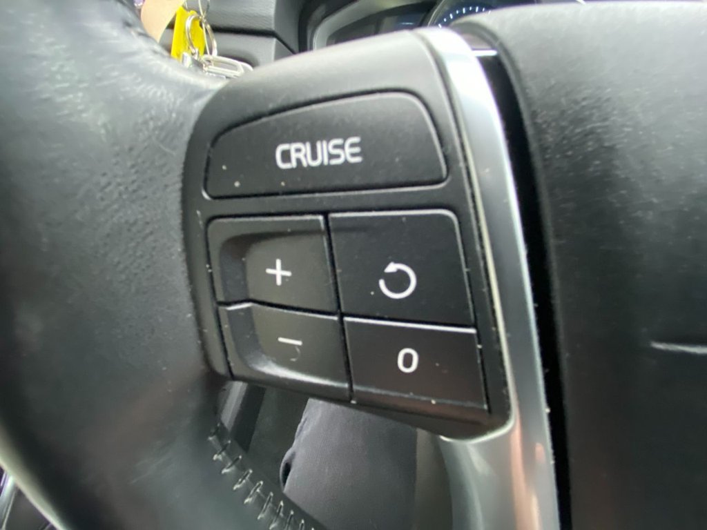 USED 2013 13 VOLVO XC70 2.4 D4 SE Lux Estate 5dr Diesel Geartronic AWD Euro 5 (163 ps) DAB SAT NAV WINTER PACK