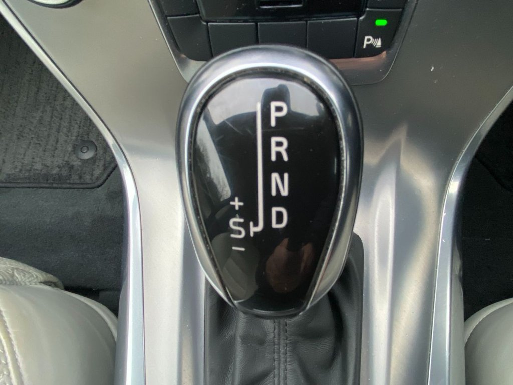 USED 2013 13 VOLVO XC70 2.4 D4 SE Lux Estate 5dr Diesel Geartronic AWD Euro 5 (163 ps) DAB SAT NAV WINTER PACK