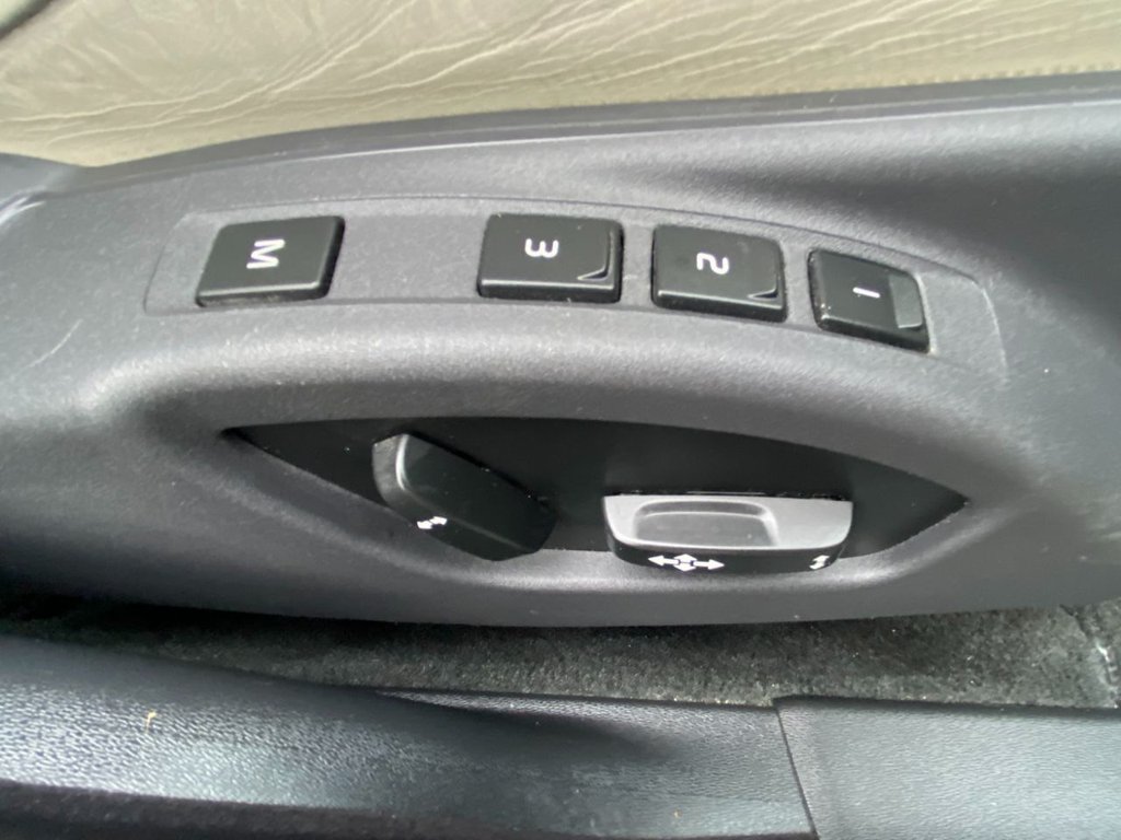 USED 2013 13 VOLVO XC70 2.4 D4 SE Lux Estate 5dr Diesel Geartronic AWD Euro 5 (163 ps) DAB SAT NAV WINTER PACK