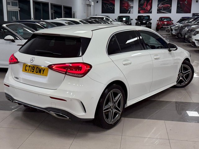 2019 Mercedes-Benz A-CLASS - Photo 2