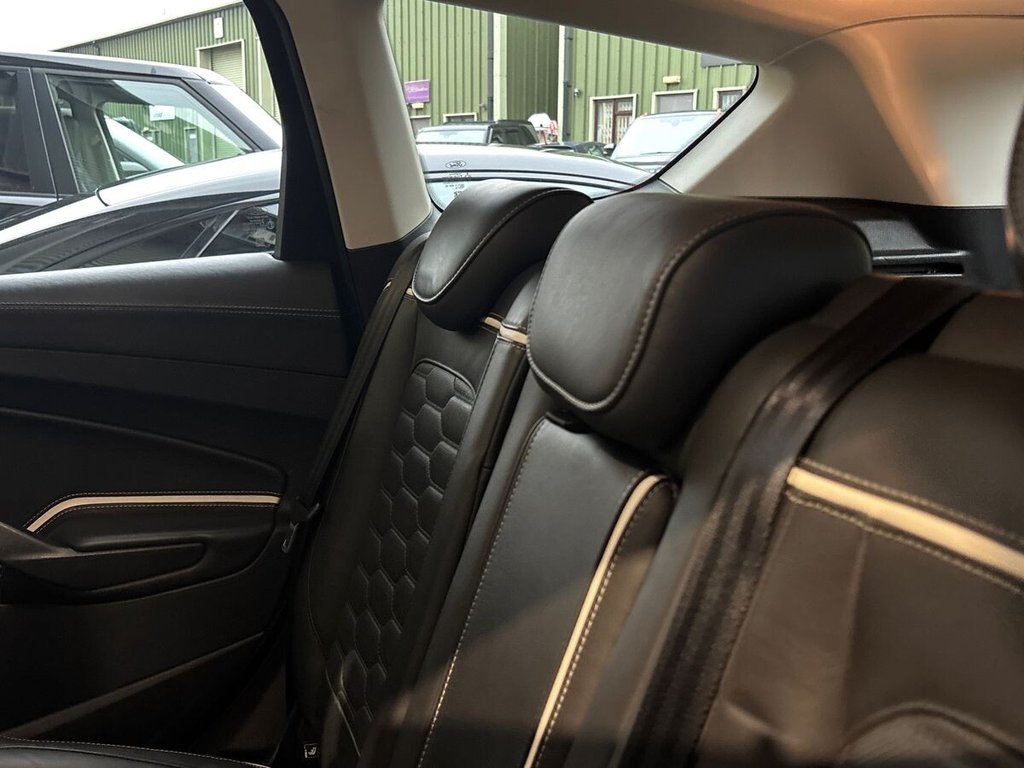 USED 2019 19 FORD KUGA 2.0 TDCi EcoBlue Vignale SUV 5dr Diesel Powershift AWD Euro 6 (s/s) (180 ps) 2 OWNERS|HEATED STEERING WHEEL