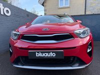 USED 2018 18 KIA STONIC 1.0 T-GDi 2 SUV 5dr Petrol Manual Euro 6 (s/s) (118 bhp) 7 Services! Climate control A/C, Cruise control, Bluetooth, USB & AUX input, Power folding wingmirrors, DAB radio, LED daytime running lights, Rear parking sensors, Auto Headlights, Apple Car Play, Android Auto.