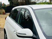 USED 2019 69 HYUNDAI I20 1.2 SE Launch Edition Hatchback 5dr Petrol Manual Euro 6 (s/s) (84 ps) SENSORS+ALLOYS+AIRCON+ULEZ