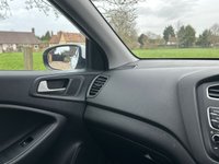 USED 2019 69 HYUNDAI I20 1.2 SE Launch Edition Hatchback 5dr Petrol Manual Euro 6 (s/s) (84 ps) SENSORS+ALLOYS+AIRCON+ULEZ
