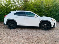 USED 2019 69 LEXUS UX 2.0 250h F Sport SUV 5dr Petrol Hybrid E-CVT E-FOUR Euro 6 (s/s) (184 ps) Award Winning Used Car Dealer Essex