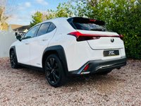 USED 2019 69 LEXUS UX 2.0 250h F Sport SUV 5dr Petrol Hybrid E-CVT E-FOUR Euro 6 (s/s) (184 ps) Award Winning Used Car Dealer Essex