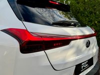 USED 2019 69 LEXUS UX 2.0 250h F Sport SUV 5dr Petrol Hybrid E-CVT E-FOUR Euro 6 (s/s) (184 ps) Award Winning Used Car Dealer Essex