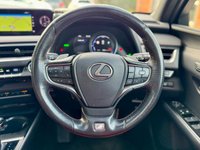 USED 2019 69 LEXUS UX 2.0 250h F Sport SUV 5dr Petrol Hybrid E-CVT E-FOUR Euro 6 (s/s) (184 ps) Award Winning Used Car Dealer Essex