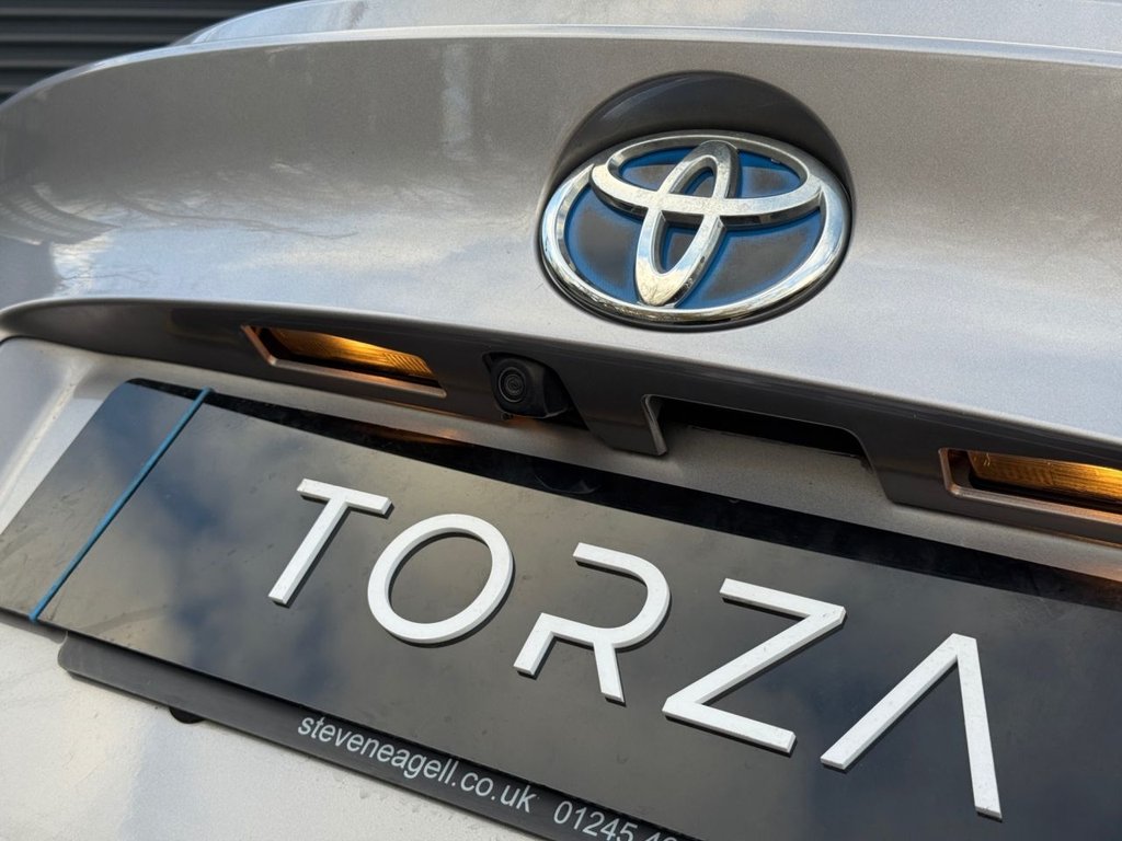 USED 2018 18 TOYOTA C-HR 1.8 VVT-h Excel SUV 5dr Petrol Hybrid CVT Euro 6 (s/s) (122 ps) 