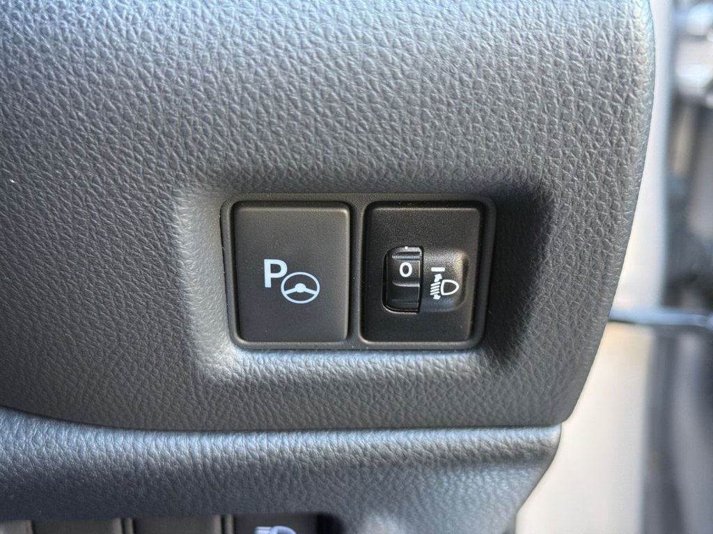 USED 2018 18 TOYOTA C-HR 1.8 VVT-h Excel SUV 5dr Petrol Hybrid CVT Euro 6 (s/s) (122 ps) 
