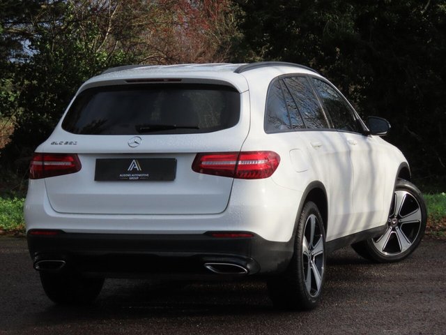 2019 Mercedes-Benz GLC - Photo 5
