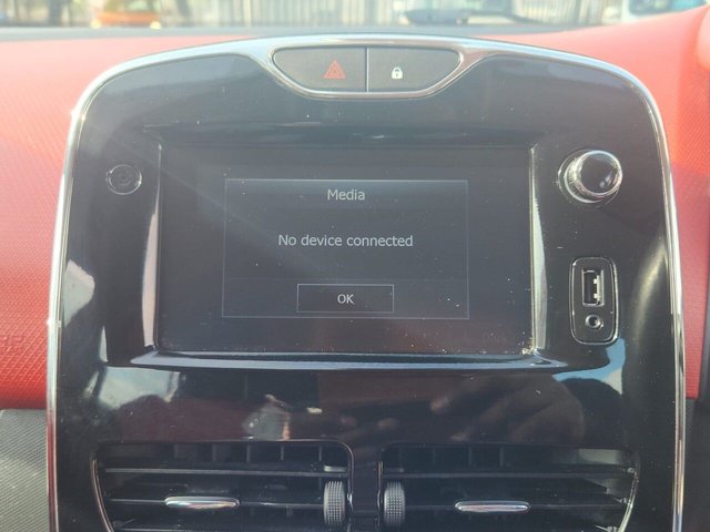 2014 RENAULT CLIO - Photo 7