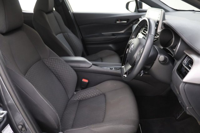 2022 Toyota C-HR 1.8L Icon 5dr - Photo 12