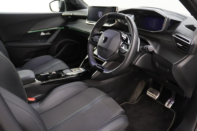 2024 Peugeot 2008 1L Gt 5dr - Photo 10