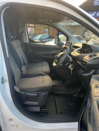 USED 2022 72 PEUGEOT PARTNER 1.5 BlueHDi 1000 Professional Premium Standard Panel Van SWB Euro 6 5dr FULL SERVICE HISTORY