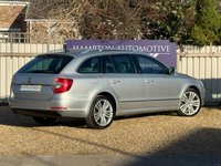 USED 2015 64 SKODA SUPERB 2.0 TDI Elegance Estate 5dr Diesel Manual Euro 5 (s/s) (140 ps) Estate