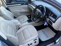 USED 2015 64 SKODA SUPERB 2.0 TDI Elegance Estate 5dr Diesel Manual Euro 5 (s/s) (140 ps) Estate