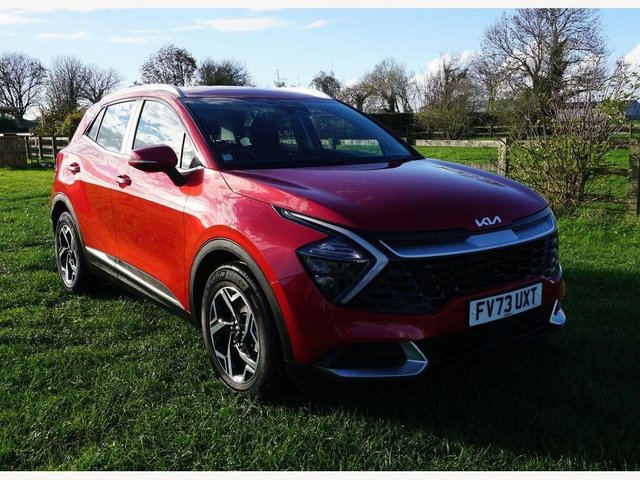 View our KIA SPORTAGE