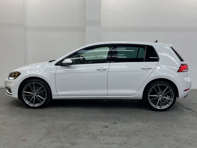 2019 VOLKSWAGEN GOLF 1.0 TSI Match Hatchback 5dr Petrol DSG Euro 6 (s/s) (115 ps) - Photo 5