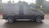 USED 2025 18 VOLKSWAGEN TRANSPORTER 2.0 TDI T32 BlueMotion Tech Highline Kombi Double Cab 5dr Diesel DSG FWD LWB Euro 6 (s/s) (150 ps) 1 Owner from new Ex MOD DSG