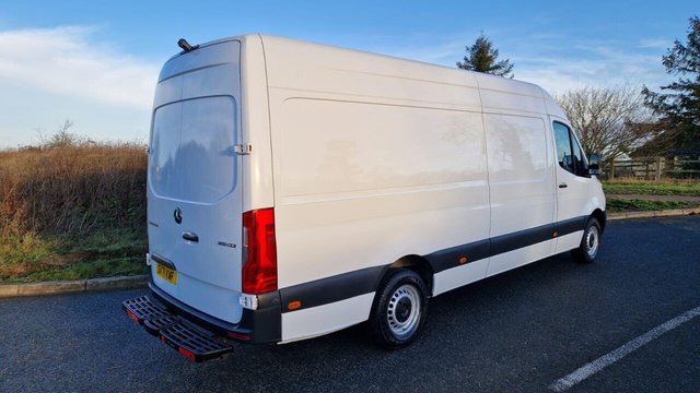 2021 Mercedes-Benz SPRINTER - Photo 8