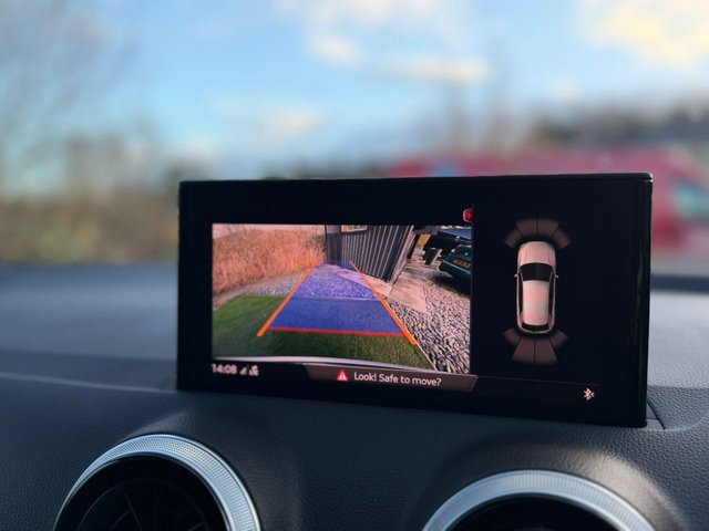 2022 AUDI Q2 - Photo 11