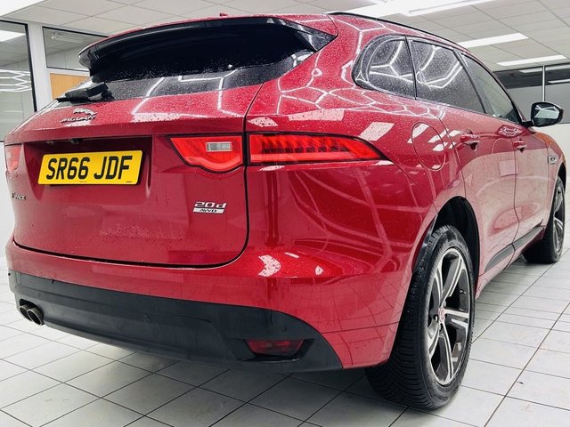2016 JAGUAR F-PACE - Photo 3