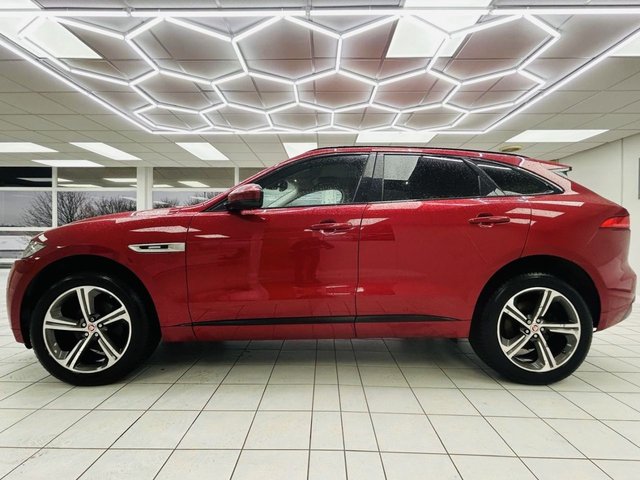 2016 JAGUAR F-PACE - Photo 9