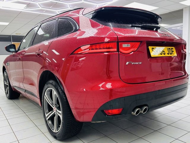 2016 JAGUAR F-PACE - Photo 8