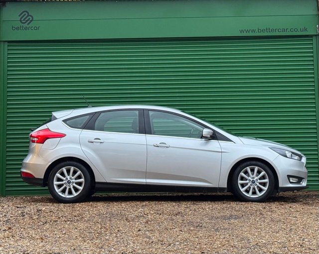 2018 FORD FOCUS 1.5 TDCi Titanium Hatchback 5dr Diesel Manual Euro 6 (s/s) (120 ps) - Photo 4