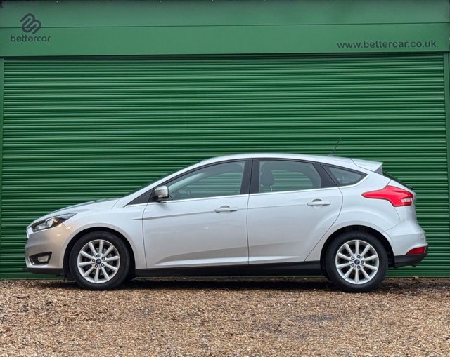 2018 FORD FOCUS 1.5 TDCi Titanium Hatchback 5dr Diesel Manual Euro 6 (s/s) (120 ps) - Photo 5