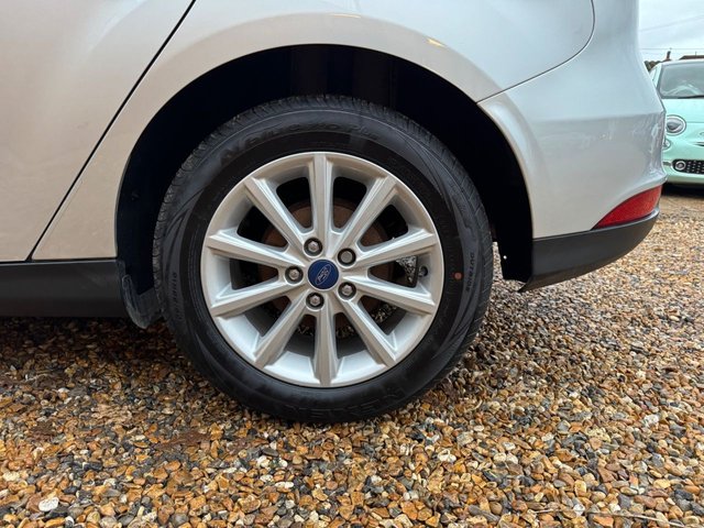 2018 FORD FOCUS 1.5 TDCi Titanium Hatchback 5dr Diesel Manual Euro 6 (s/s) (120 ps) - Photo 11