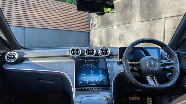 2022 MERCEDES-BENZ C-CLASS 2022 2.0 C300e 25.4kWh AMG Line (Premium Plus) Estate 5dr Petrol Plug-in Hybrid G-Tronic+ Euro 6 (s/s) (313 ps) - Photo 2