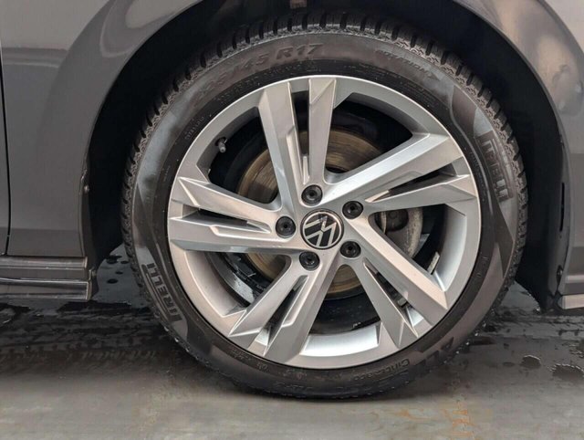 USED 2022 72 VOLKSWAGEN GOLF 1.5 eTSI MHEV R-Line Hatchback 5dr Petrol Hybrid DSG Euro 6 (s/s) (150 ps) NAVIGATION+CRUISE CONTROL CLICK & COLLECT/HOME DELIVERY