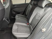 USED 2022 72 VOLKSWAGEN GOLF 1.5 eTSI MHEV R-Line Hatchback 5dr Petrol Hybrid DSG Euro 6 (s/s) (150 ps) NAVIGATION+CRUISE CONTROL CLICK & COLLECT/HOME DELIVERY