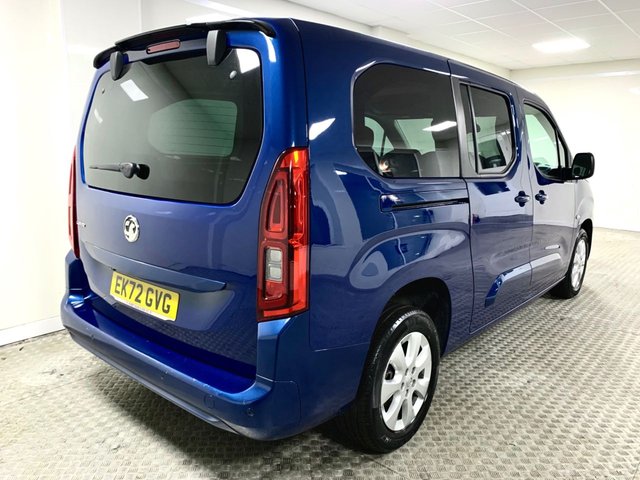 2022 Vauxhall Combo Life 1.5L Se 5dr - Photo 2