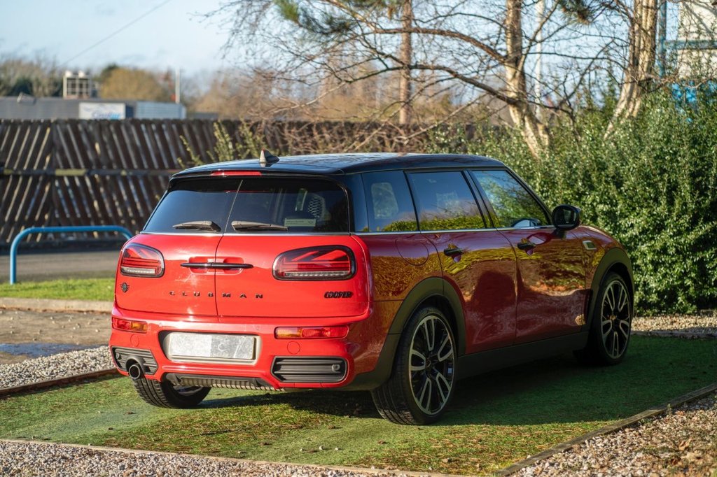 USED 2022 22 MINI CLUBMAN 1.5 Cooper Sport Estate 6dr Petrol Steptronic Euro 6 (s/s) (136 ps) A VERY WELL PRESENTED EXAMPLE WITH A DESIRABLE SPECIFICATION THAT WAS ORDERED AS A SHOWROOM MODEL