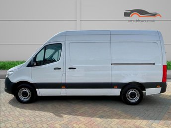 View our MERCEDES-BENZ SPRINTER