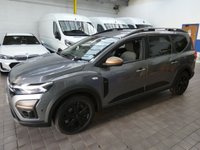 USED 2025 74 DACIA JOGGER 1.6 Hybrid EXTREME MPV 5dr Petrol Hybrid Auto Euro 6 (s/s) (140 ps) 7 SEATS SAT NAV HEATED SEATS REAR VIEW CAMERA CRUISE CONTROL PARKING SENSORS 1 OWNER WARRANTY