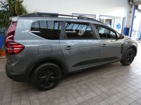 USED 2025 74 DACIA JOGGER 1.6 Hybrid EXTREME MPV 5dr Petrol Hybrid Auto Euro 6 (s/s) (140 ps) 7 SEATS SAT NAV HEATED SEATS REAR VIEW CAMERA CRUISE CONTROL PARKING SENSORS 1 OWNER WARRANTY