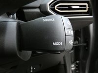 USED 2025 74 DACIA JOGGER 1.6 Hybrid EXTREME MPV 5dr Petrol Hybrid Auto Euro 6 (s/s) (140 ps) 7 SEATS SAT NAV HEATED SEATS REAR VIEW CAMERA CRUISE CONTROL PARKING SENSORS 1 OWNER WARRANTY