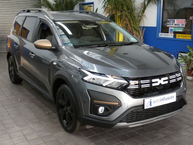 2025 74 Dacia Jogger 1.6 Hybrid EXTREME MPV 5dr Petrol Hybrid Auto Euro 6 (s/s) (140 ps)