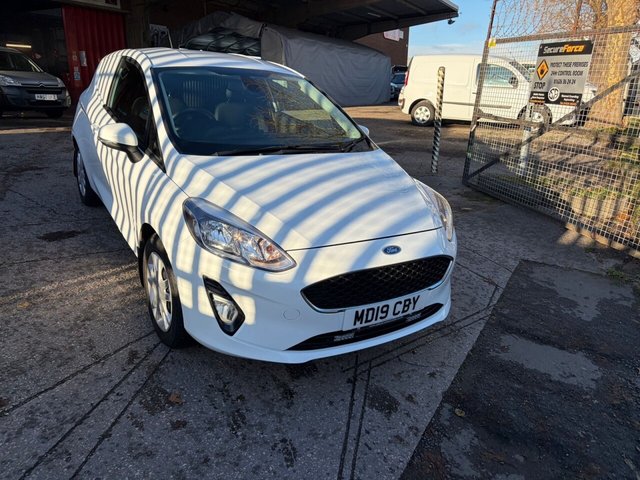 2019 FORD FIESTA VAN